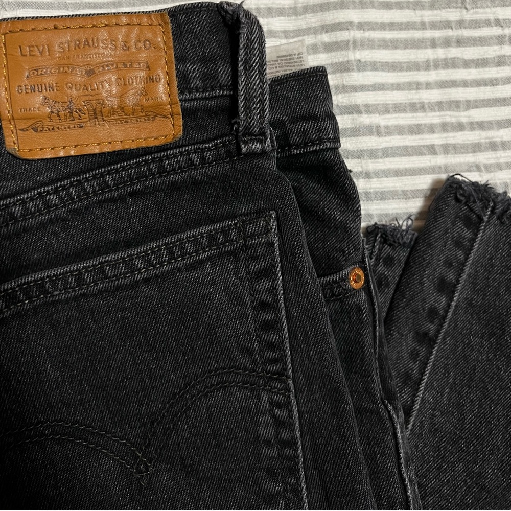 Levi’s Wedgie Straight Jean